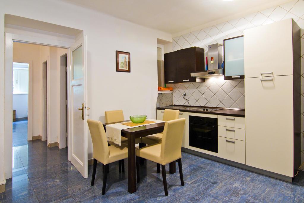 ספליט Zorro Apartment מראה חיצוני תמונה